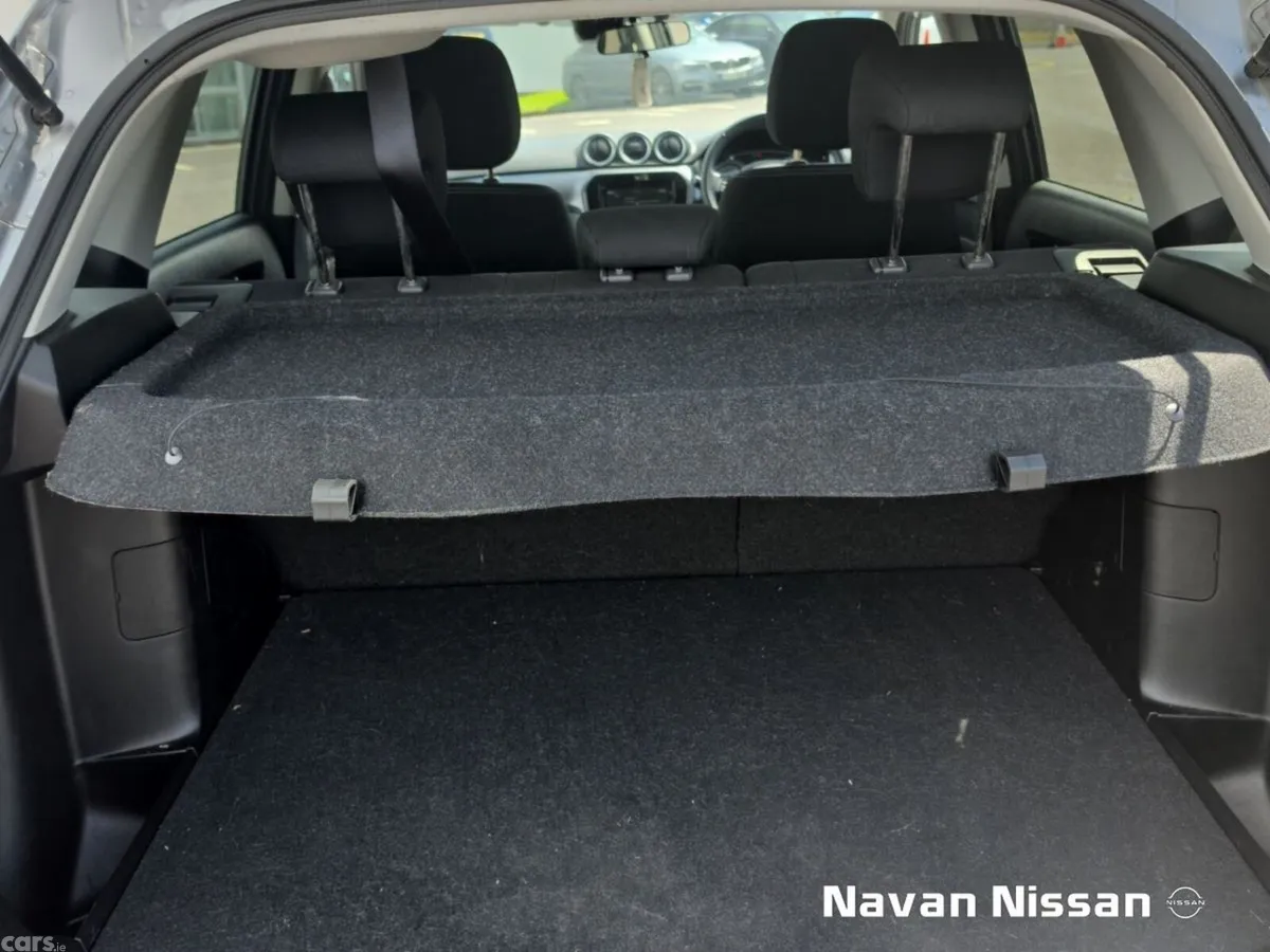 Suzuki Vitara SUV, Petrol Hybrid, 2023, Grey
