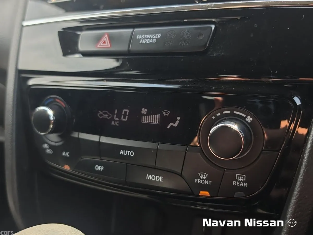 Suzuki Vitara SUV, Petrol Hybrid, 2023, Grey