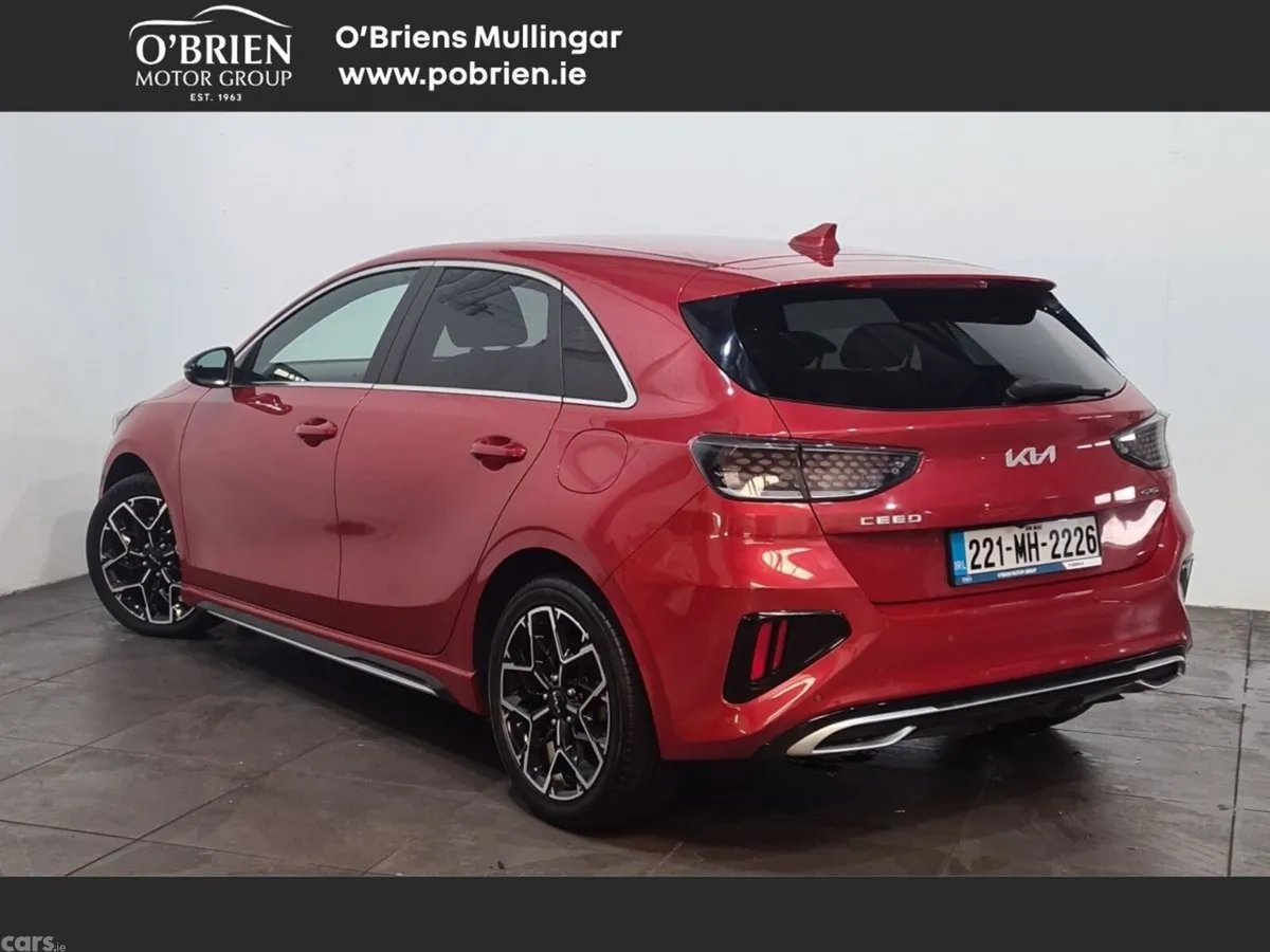 Kia Ceed Hatchback, Diesel, 2022, Red