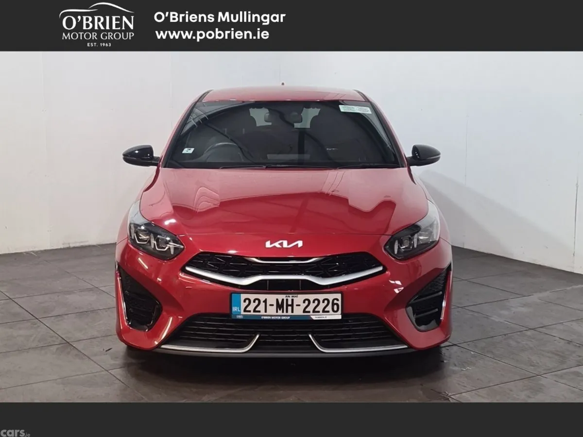 Kia Ceed Hatchback, Diesel, 2022, Red