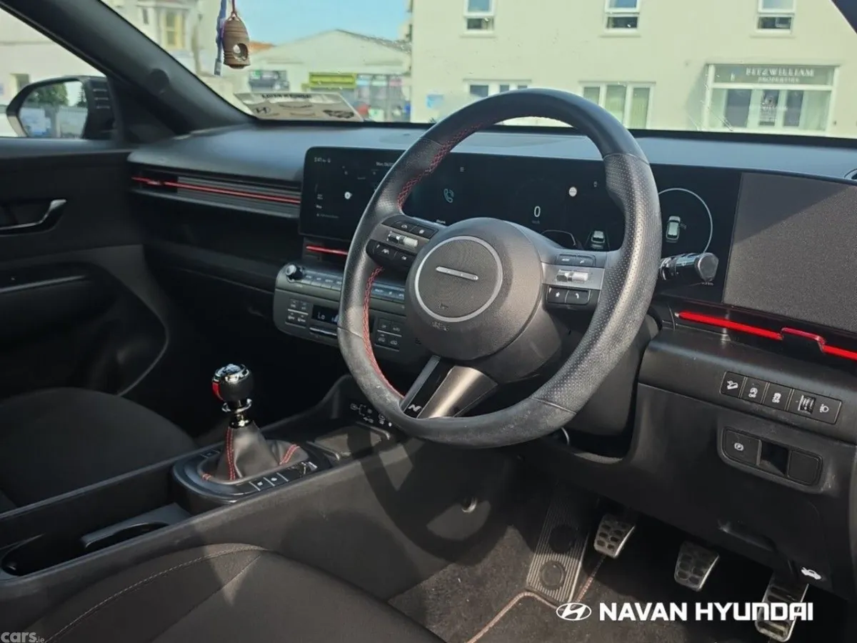 Hyundai KONA MPV, Petrol, 2024, Black