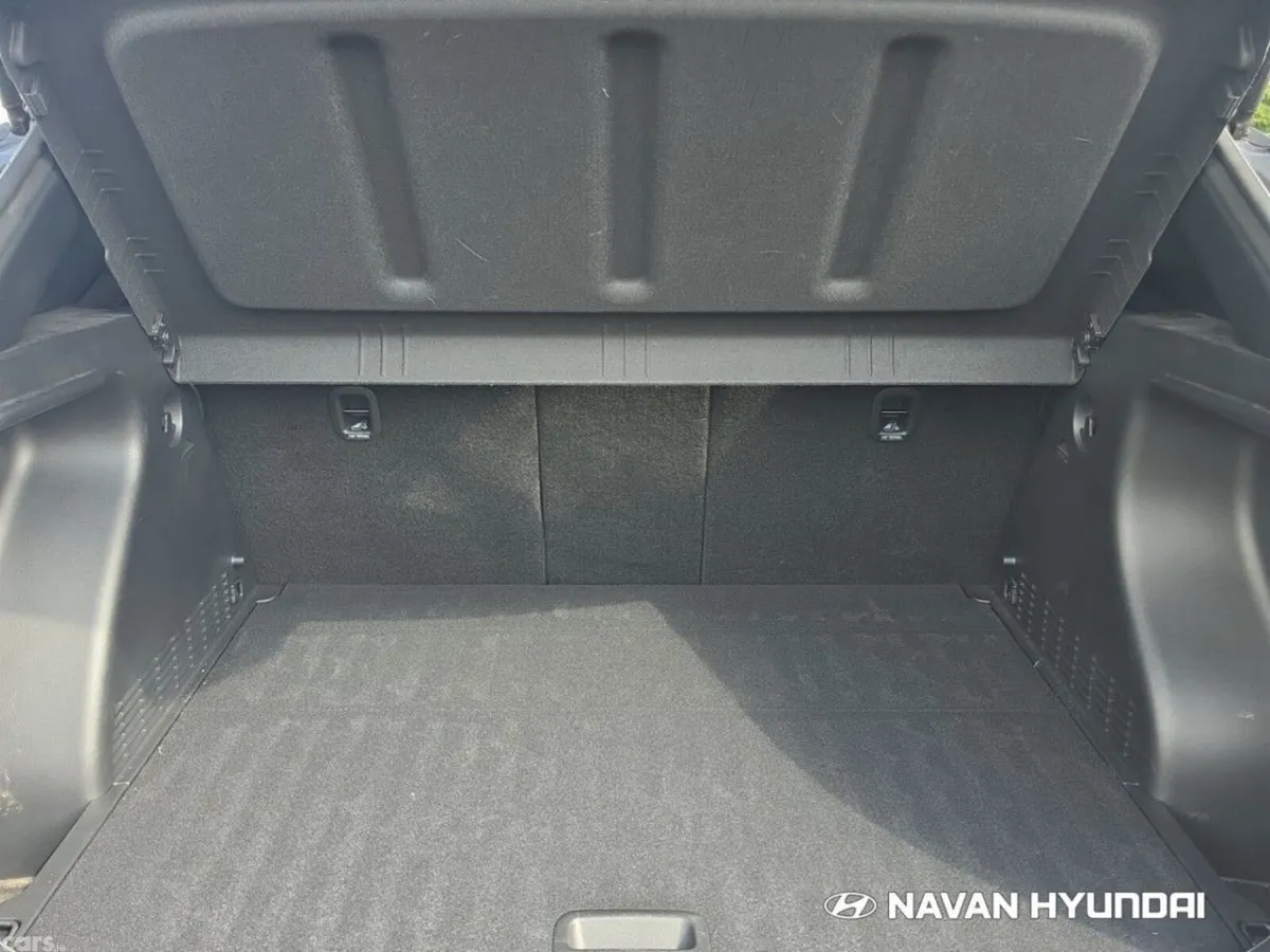 Hyundai KONA MPV, Petrol, 2024, Black