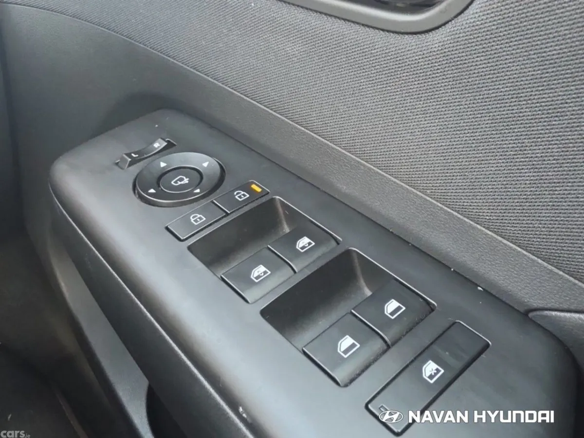 Hyundai KONA MPV, Petrol, 2024, Black