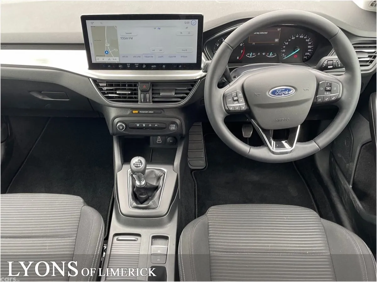 Ford Focus Estate, Petrol, 2022, Red