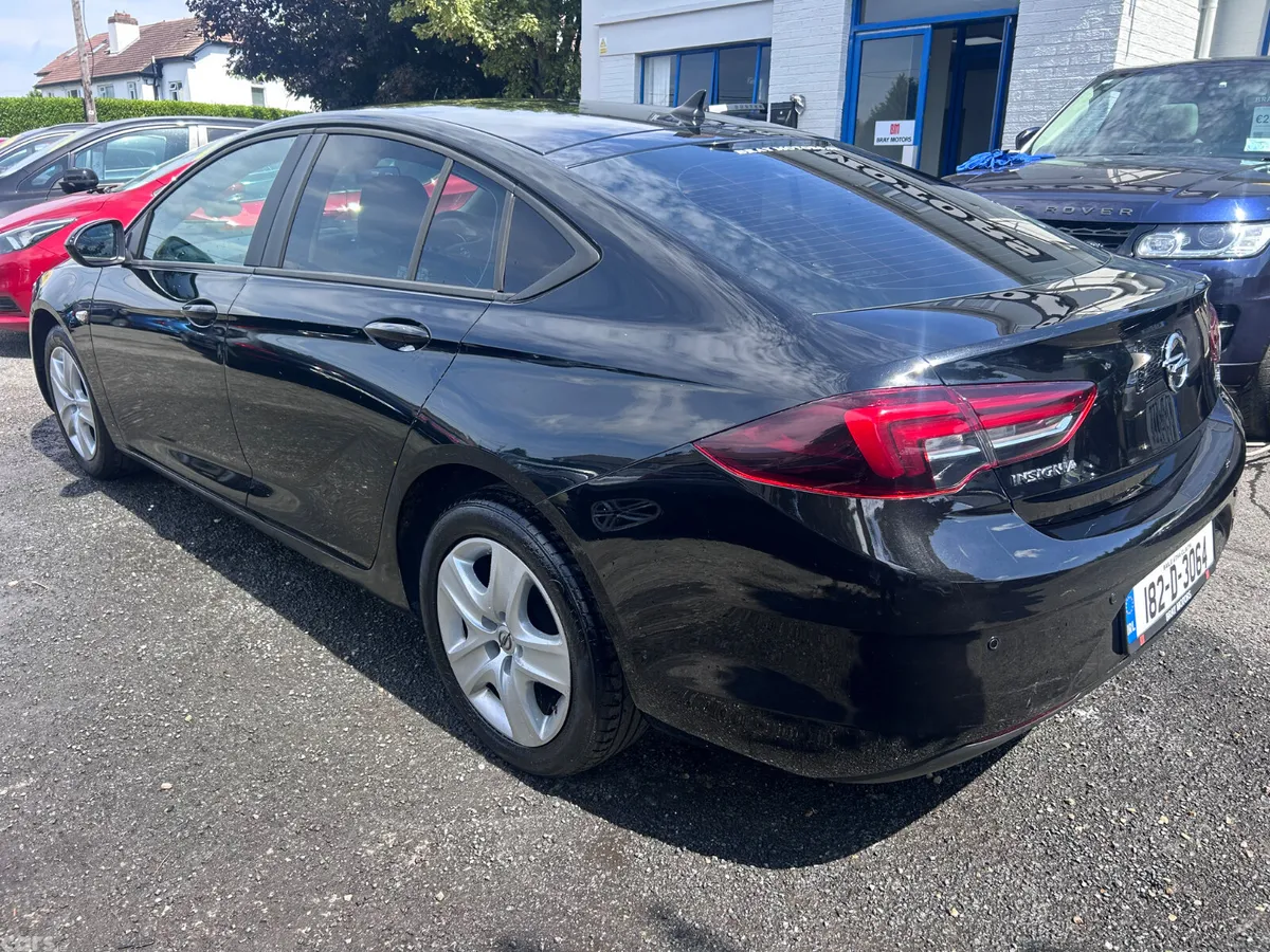 Opel Insignia Hatchback, Diesel, 2018, Black