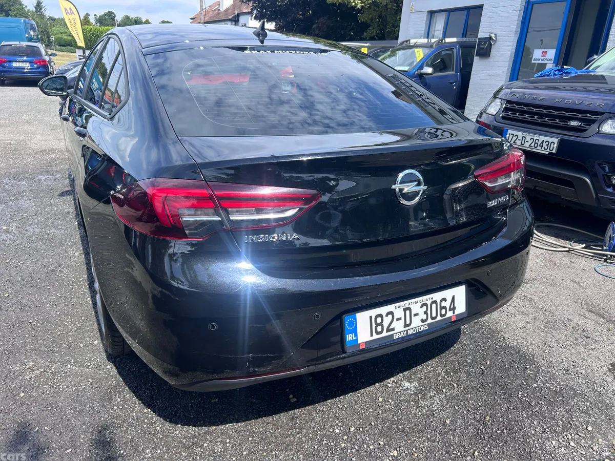 Opel Insignia Hatchback, Diesel, 2018, Black