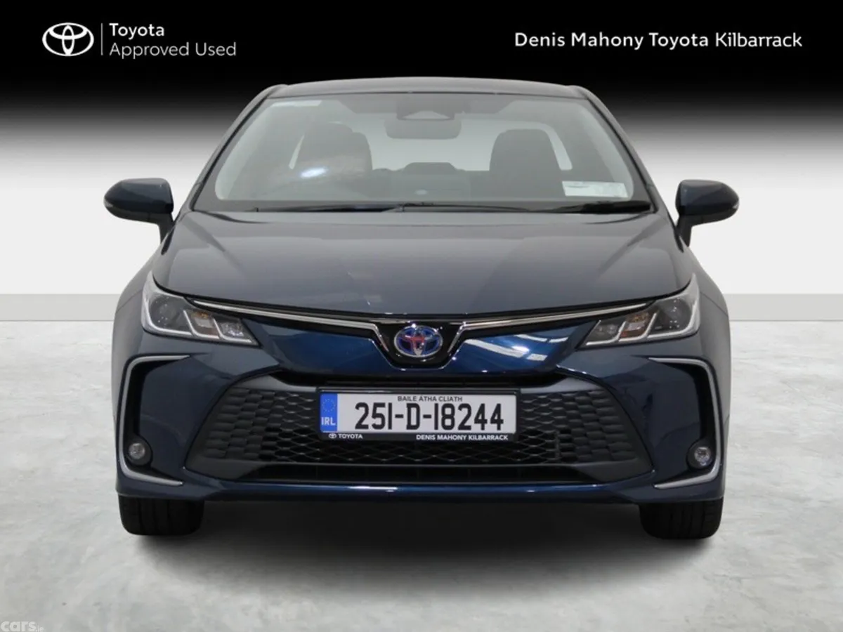 Toyota Corolla Saloon, Petrol Hybrid, 2025, Blue