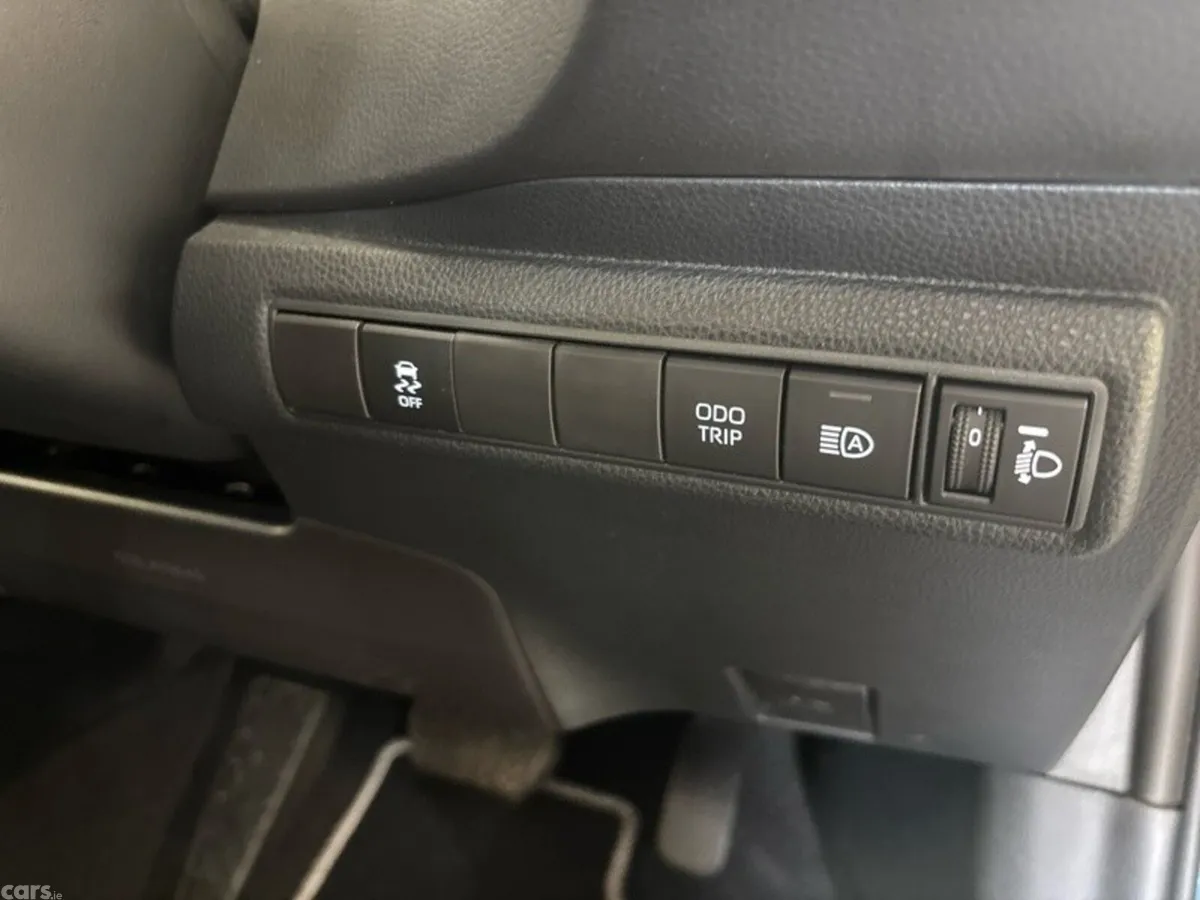 Toyota Corolla Saloon, Petrol Hybrid, 2025, Blue
