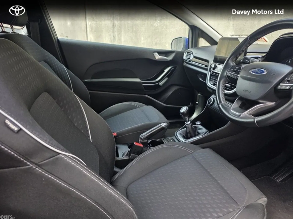 Ford Fiesta Hatchback, Petrol, 2018, Blue