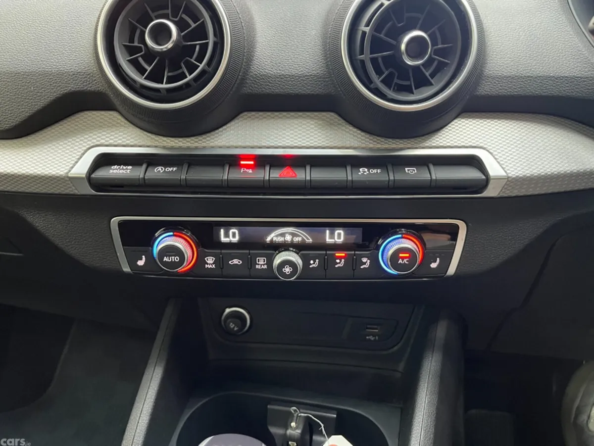 Audi Q2 SUV, Diesel, 2023, White