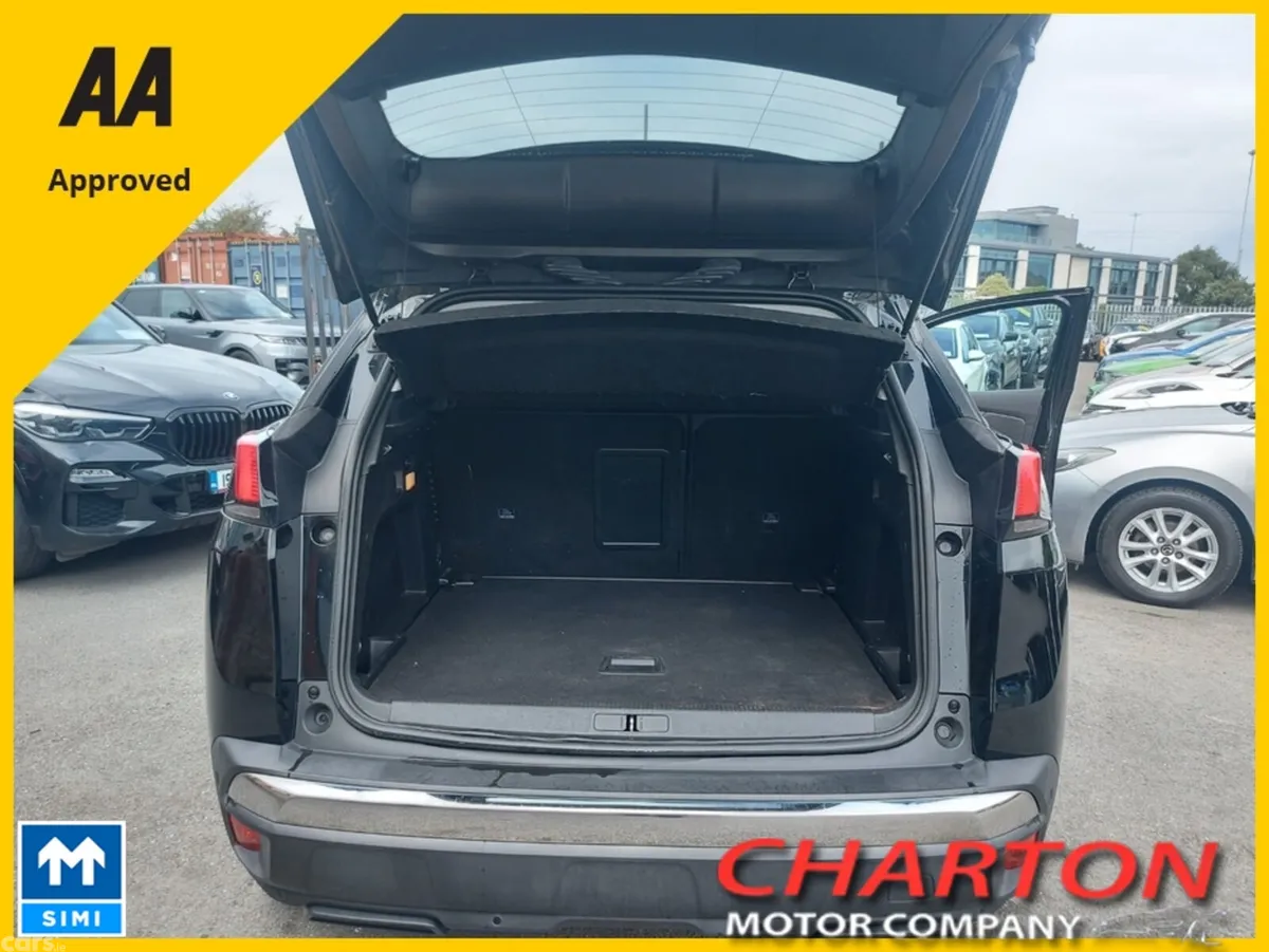 Peugeot 3008 MPV, Petrol, 2018, Black
