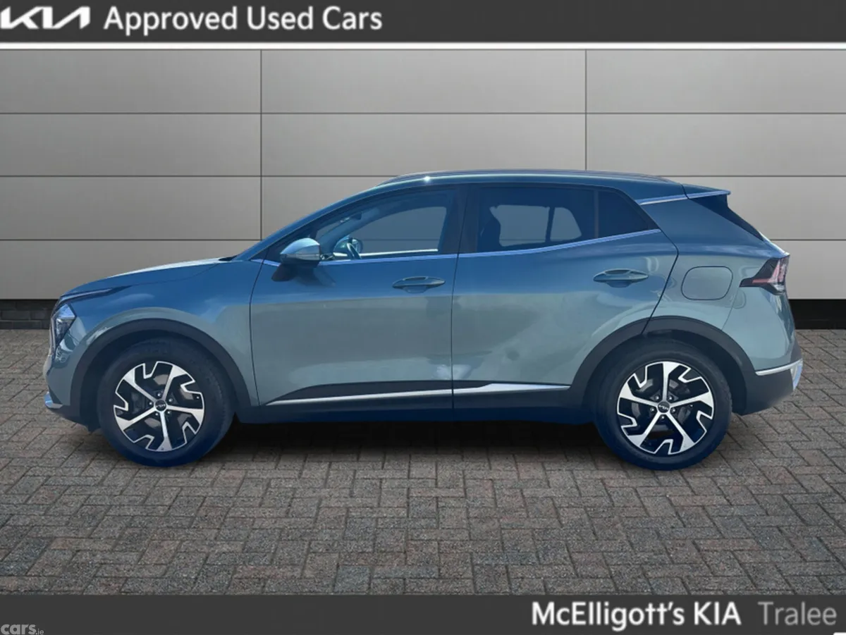 Kia Sportage MPV, Diesel Hybrid, 2023, Grey