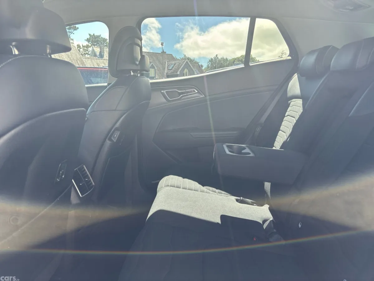 Kia Sportage MPV, Diesel Hybrid, 2023, Grey