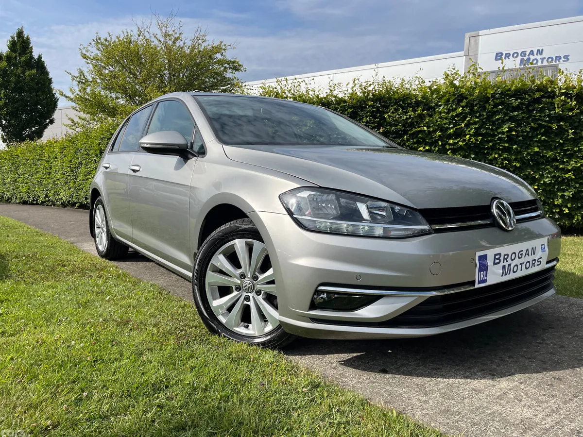 Volkswagen Golf Hatchback, Diesel, 2019, Grey