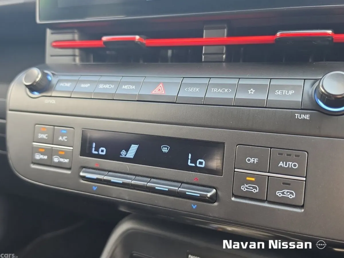 Hyundai KONA MPV, Petrol, 2024, Black