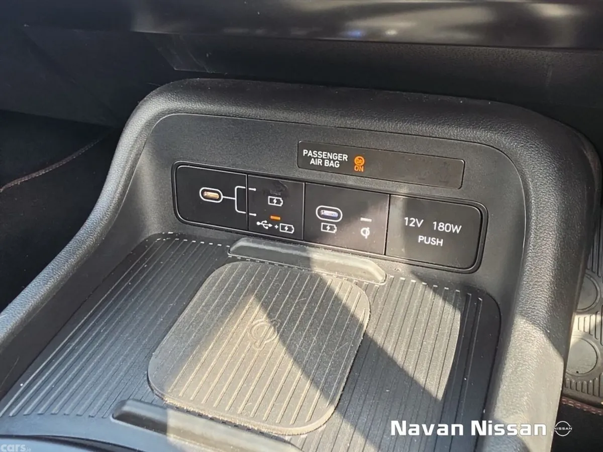 Hyundai KONA MPV, Petrol, 2024, Black