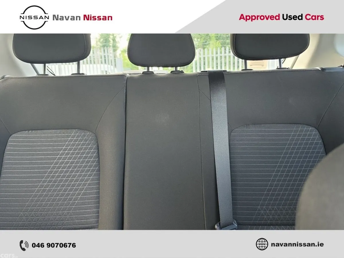 Hyundai i20 Hatchback, Petrol, 2023, White