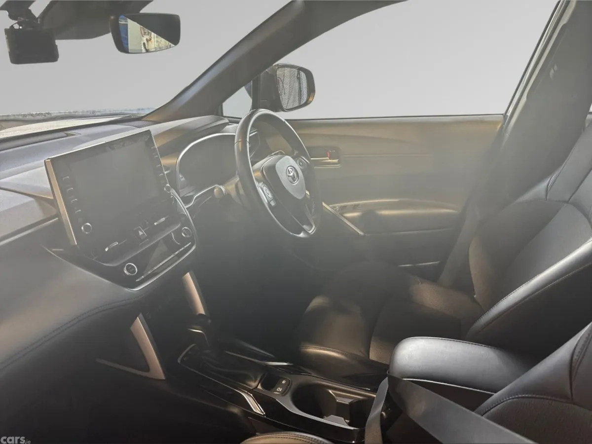 Toyota Corolla Cross SUV, Petrol Hybrid, 2023, Blue