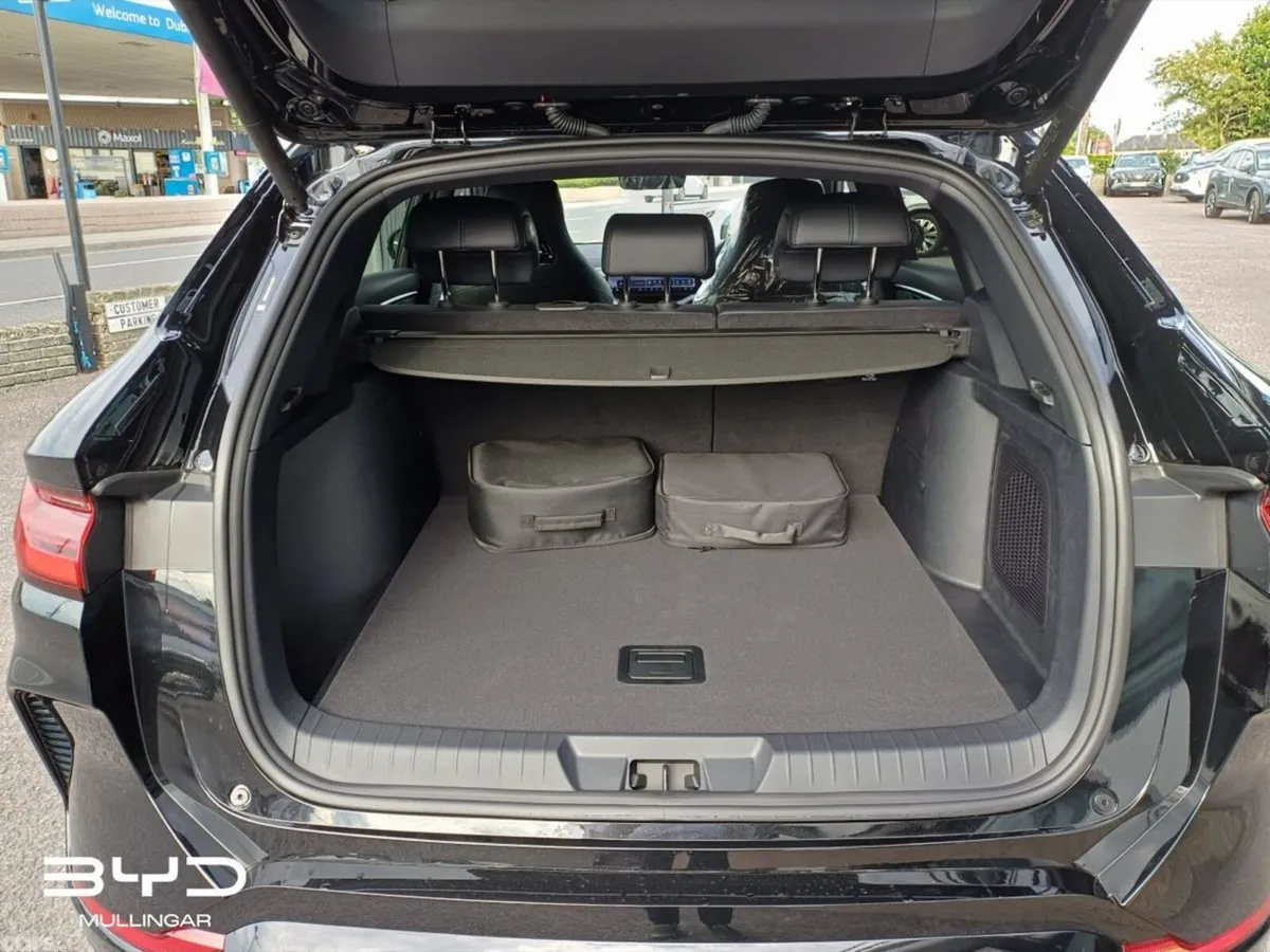 BYD SEAL U SUV, Petrol Plug-in Hybrid, 2027, Black