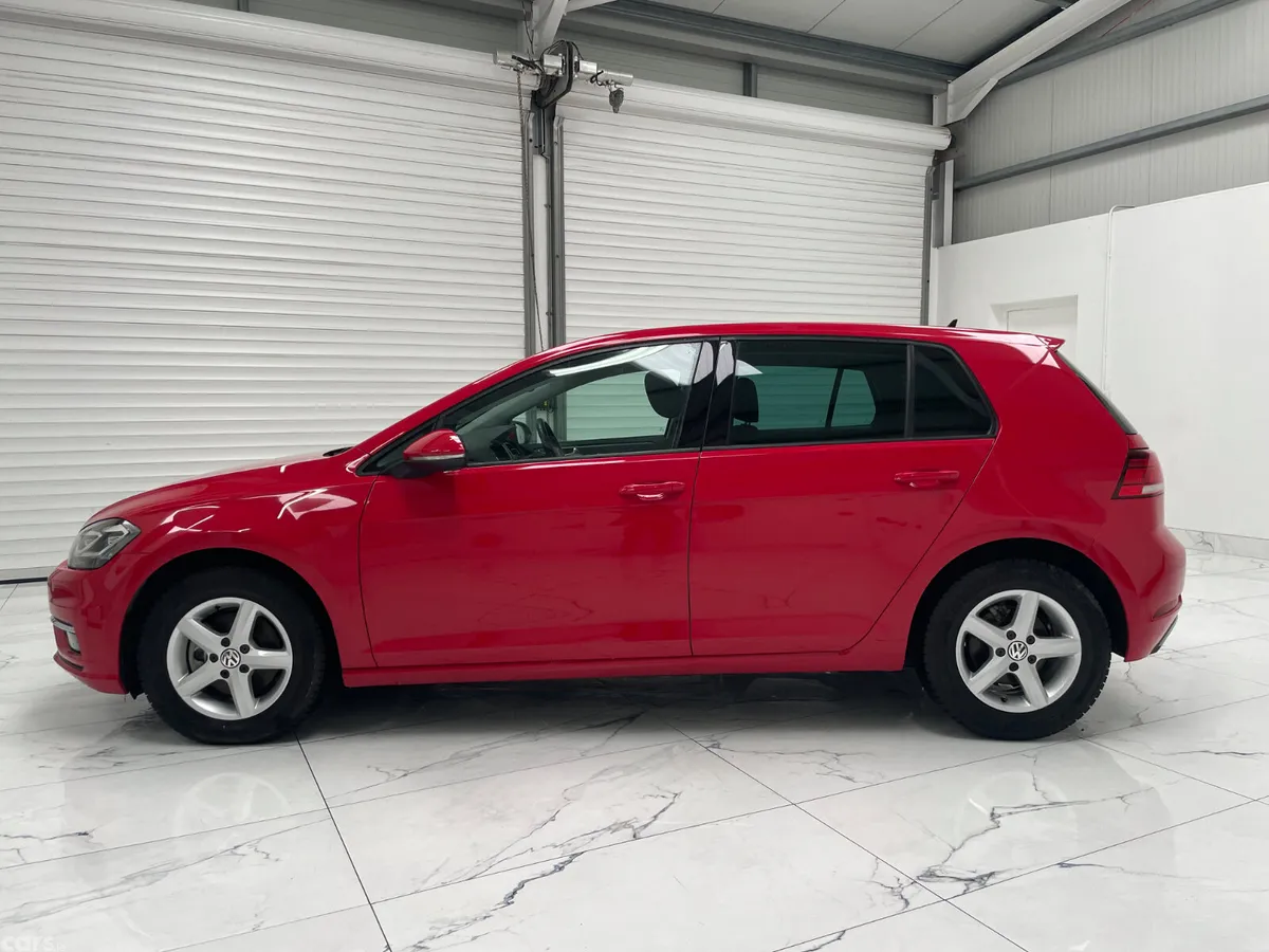 Volkswagen Golf Hatchback, Petrol, 2018, Red