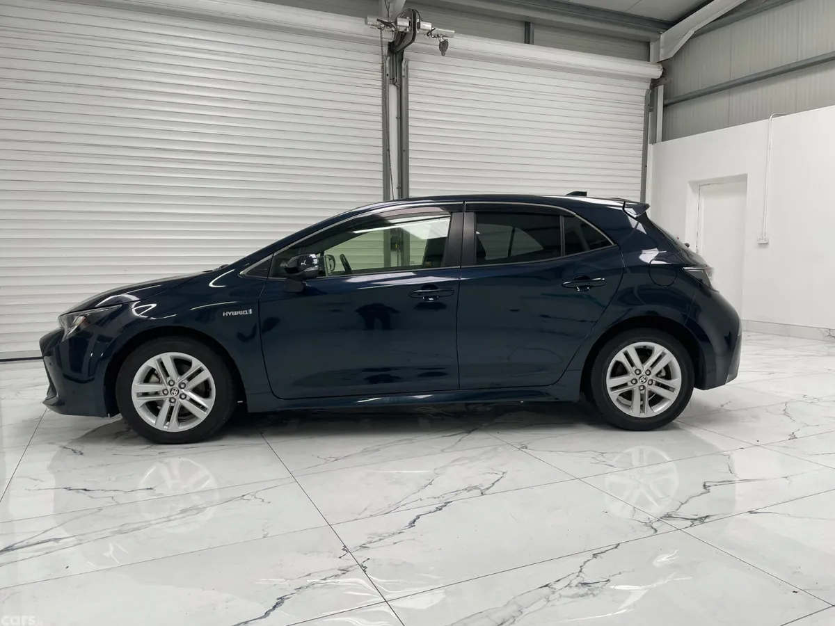 Toyota Corolla Hatchback, Petrol Hybrid, 2019, Black