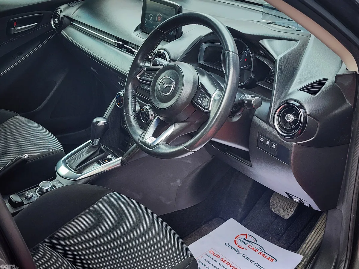 Mazda Demio MPV, Diesel, 2016, Grey