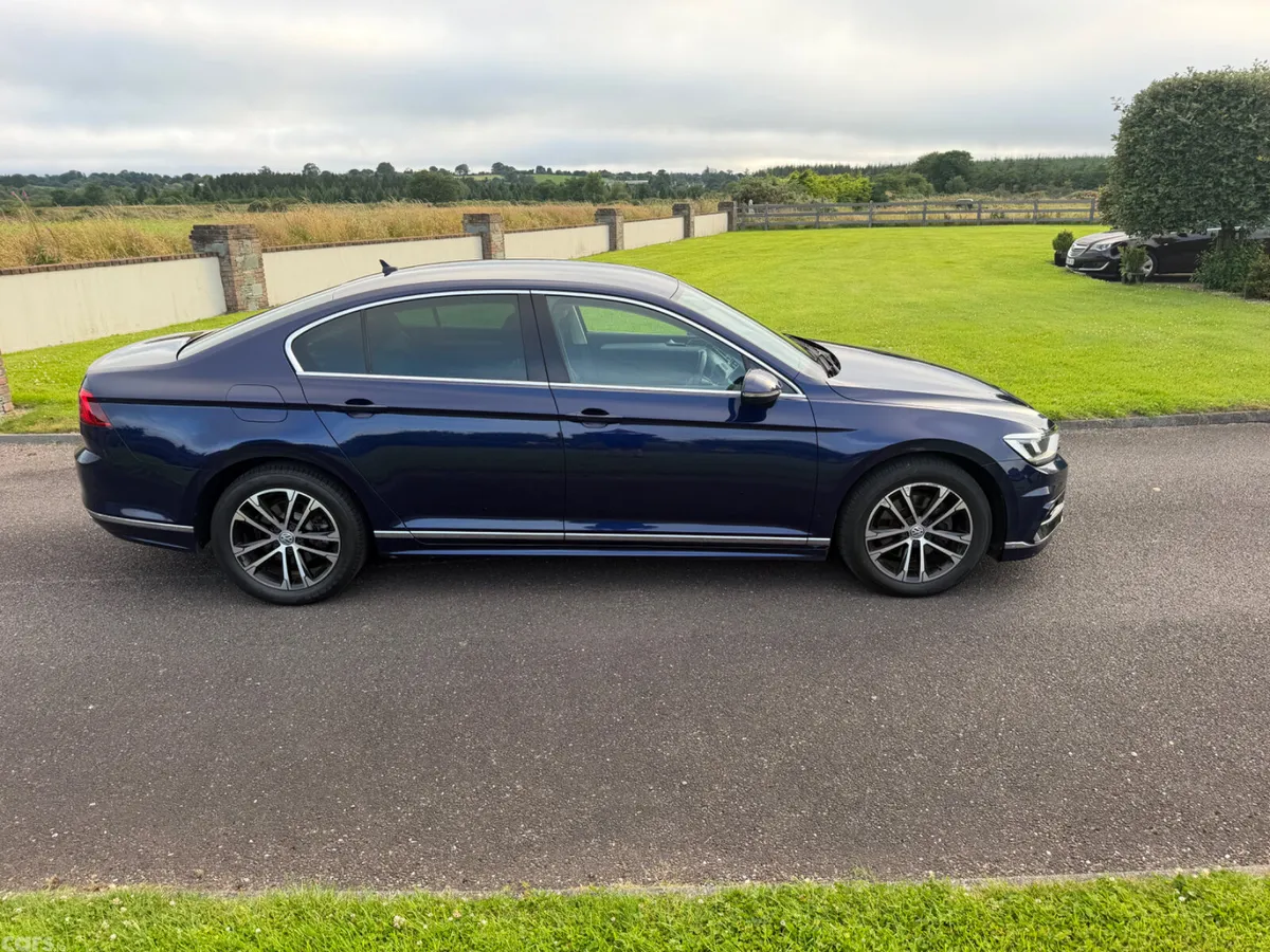 Volkswagen Passat Saloon, Diesel, 2018, Blue