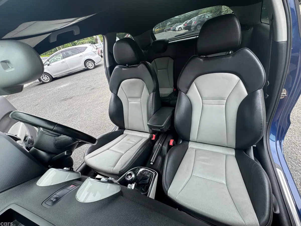 Audi A1 Hatchback, Petrol, 2011, Blue