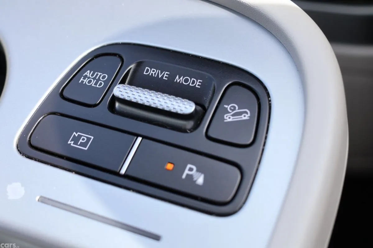 Hyundai IONIQ 9 MPV, Electric, 2026, Grey