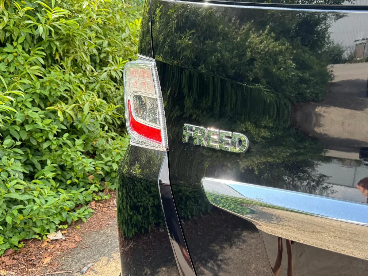 Honda Freed MPV, Petrol Hybrid, 2012, Black