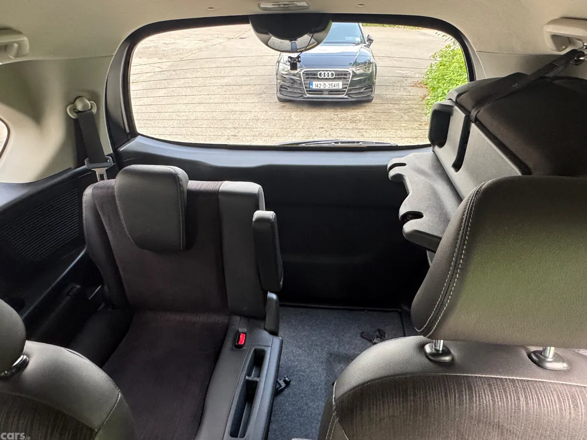 Honda Freed MPV, Petrol Hybrid, 2012, Black