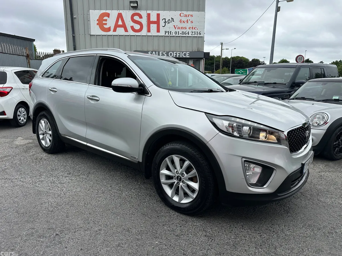 Kia Sorento SUV, Diesel, 2017, Silver