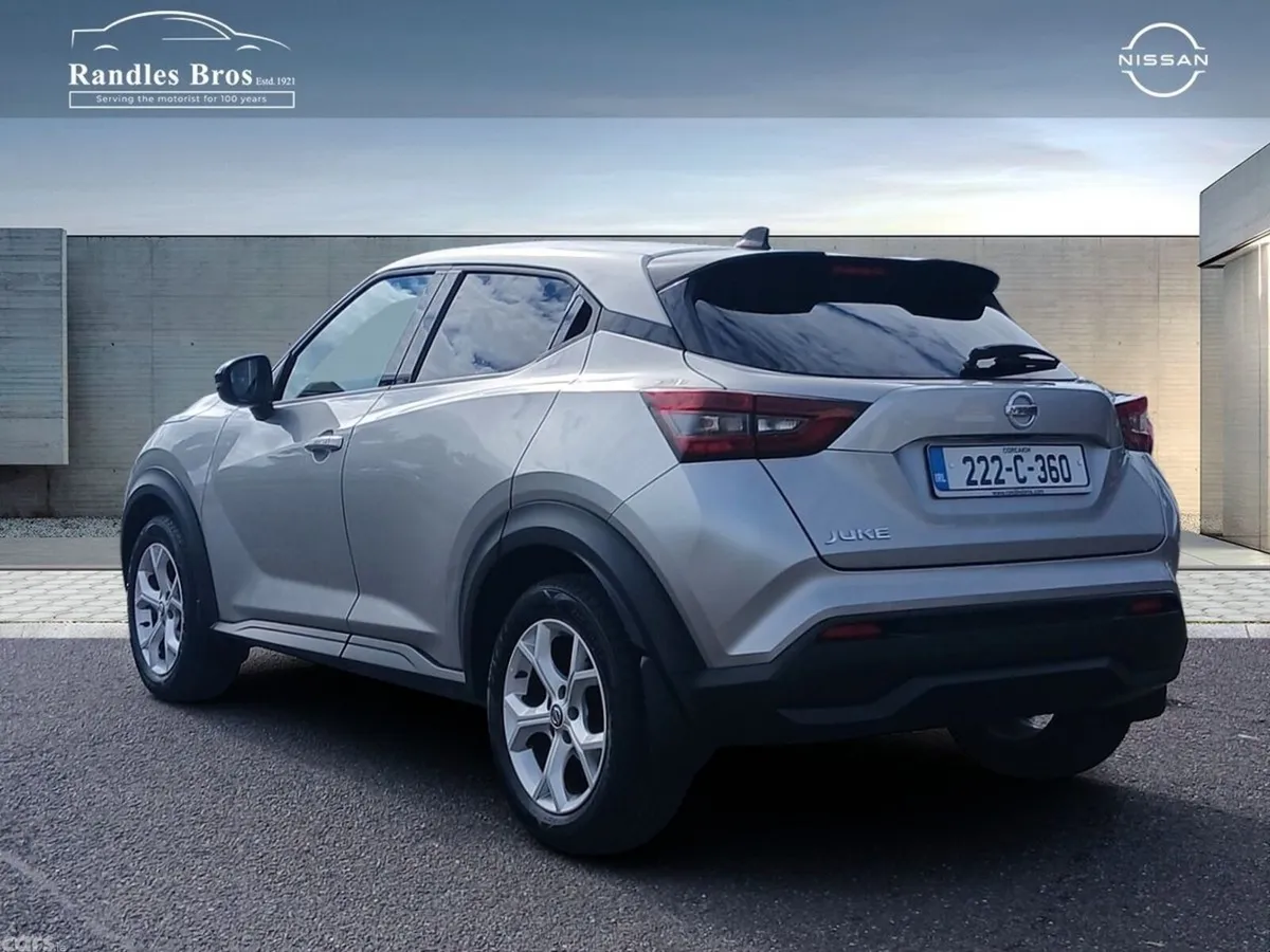 Nissan Juke SUV, Petrol, 2022, Silver