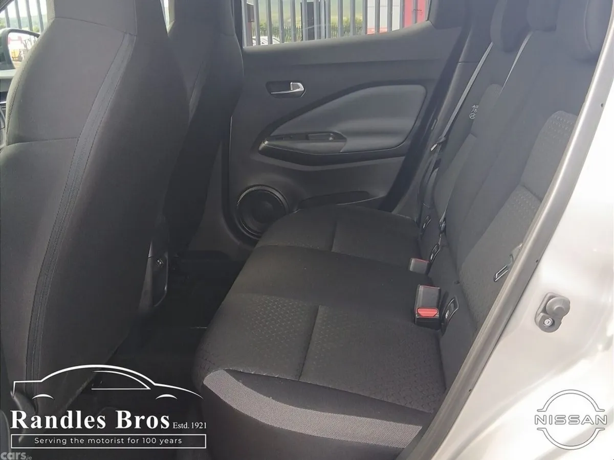 Nissan Juke SUV, Petrol, 2022, Silver