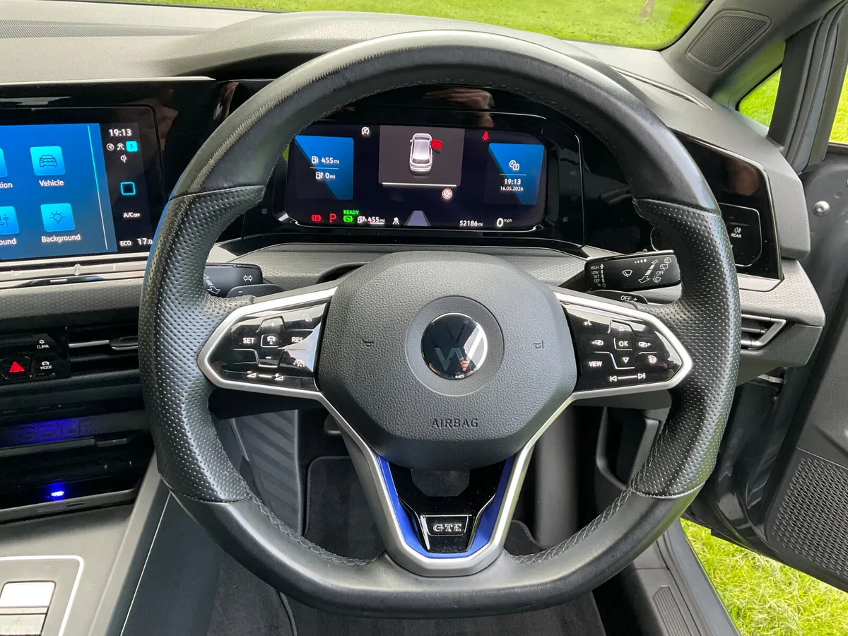 Volkswagen Golf Hatchback, Petrol Hybrid, 2021, Grey