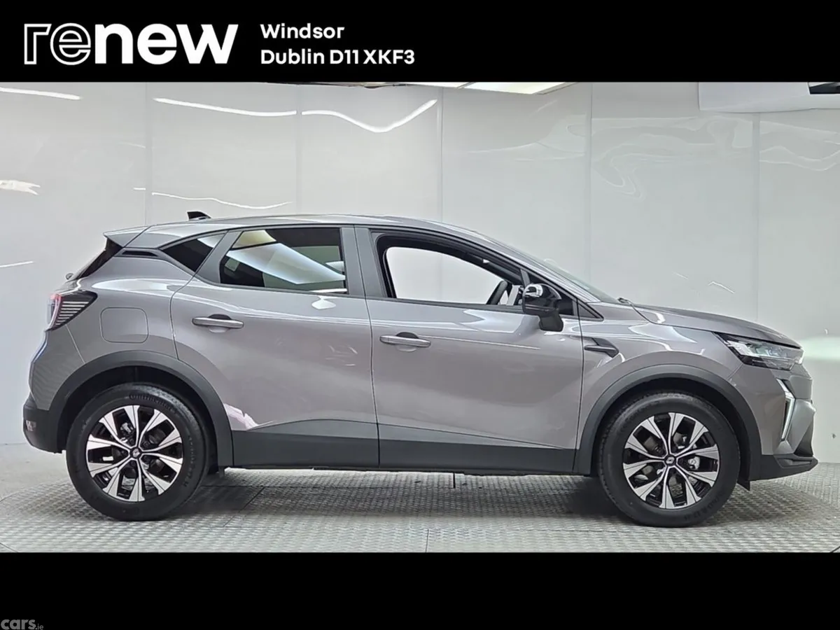 Renault Captur Hatchback, Petrol, 2026, Grey