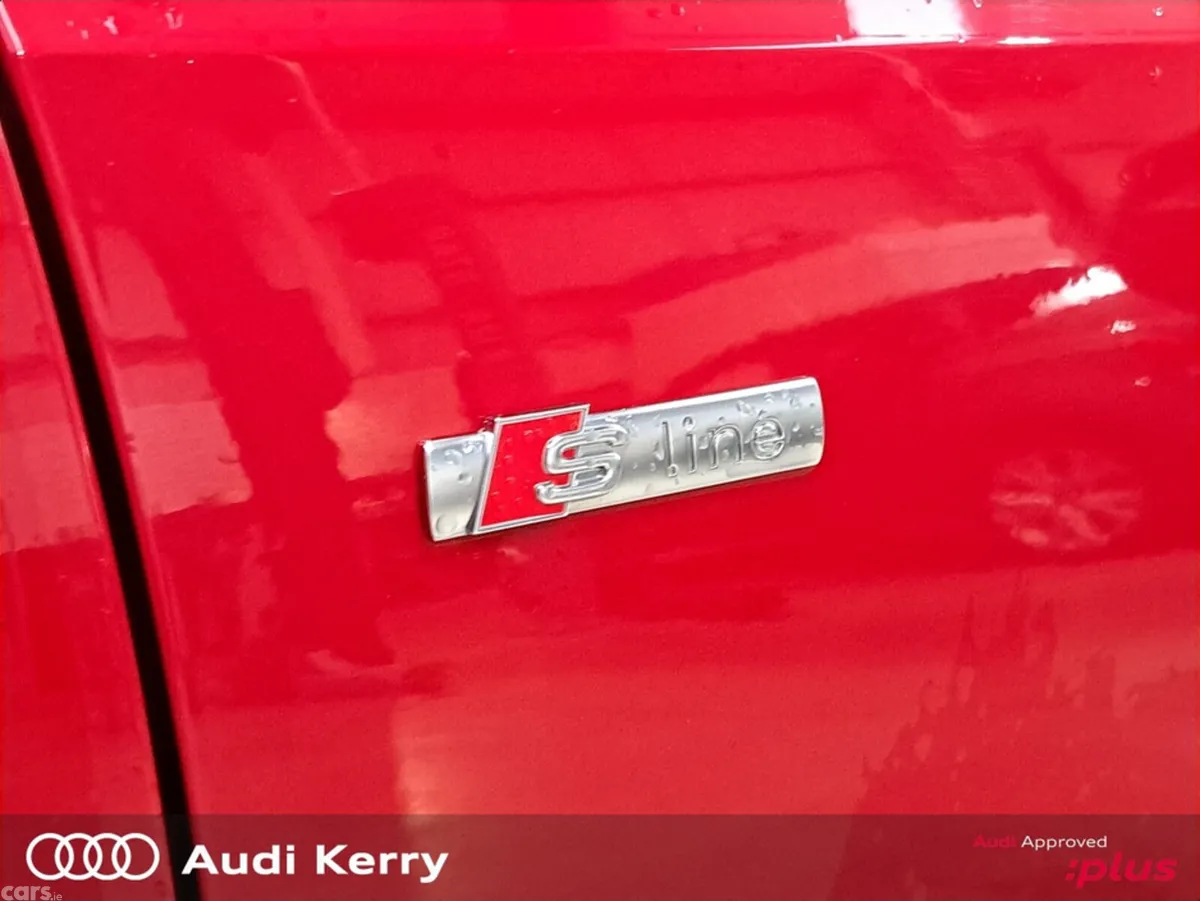 Audi A4 Estate, Diesel, 2017, Red