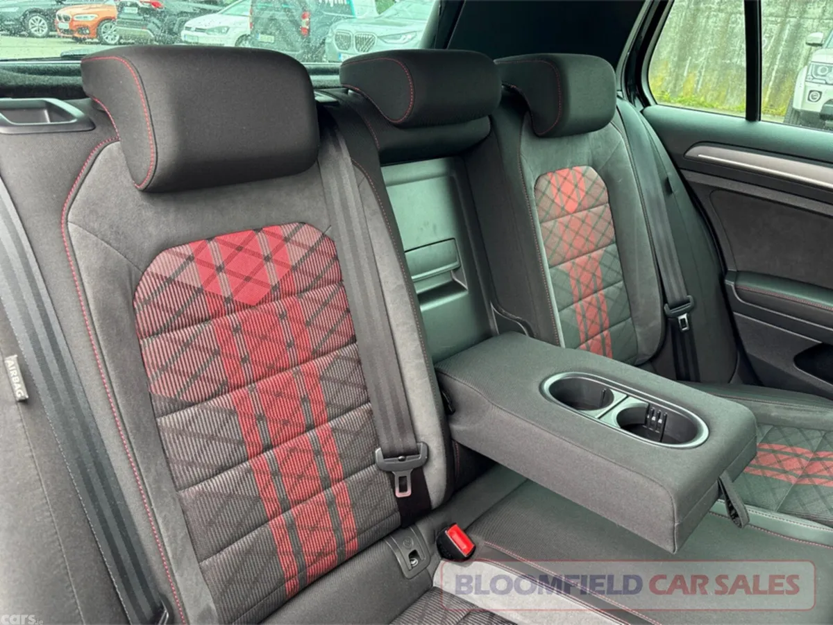 Volkswagen Golf Hatchback, Petrol, 2020, Black