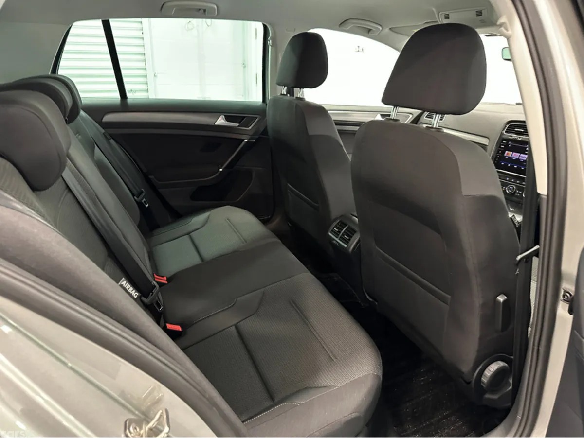 Volkswagen Golf Hatchback, Diesel, 2020, Silver