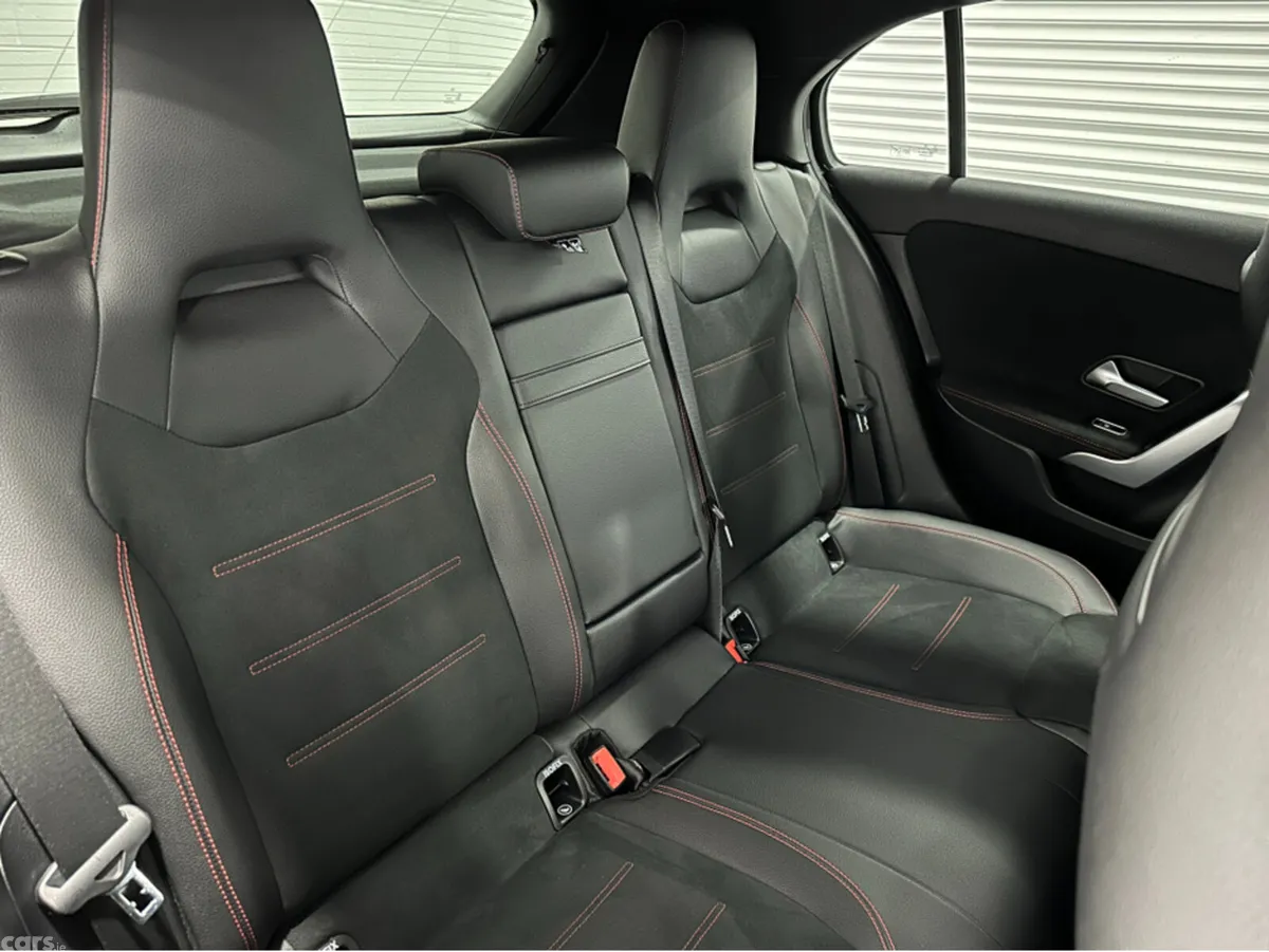Mercedes-Benz A-Class Hatchback, Diesel, 2019, Black