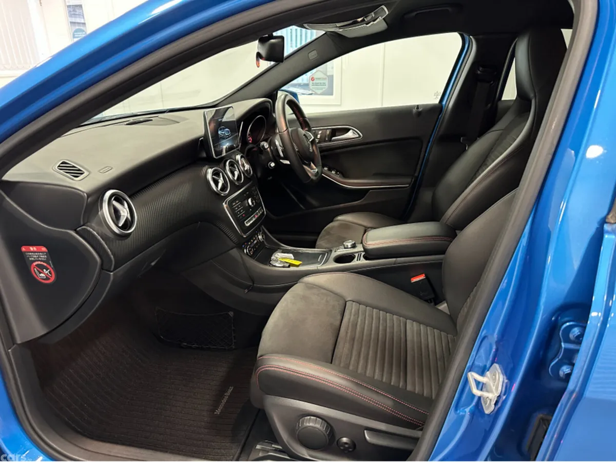 Mercedes-Benz A-Class Hatchback, Petrol, 2016, Blue
