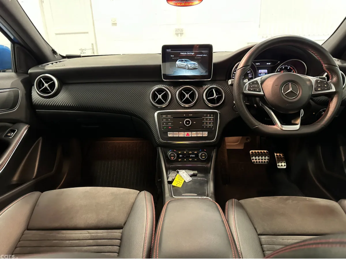 Mercedes-Benz A-Class Hatchback, Petrol, 2016, Blue