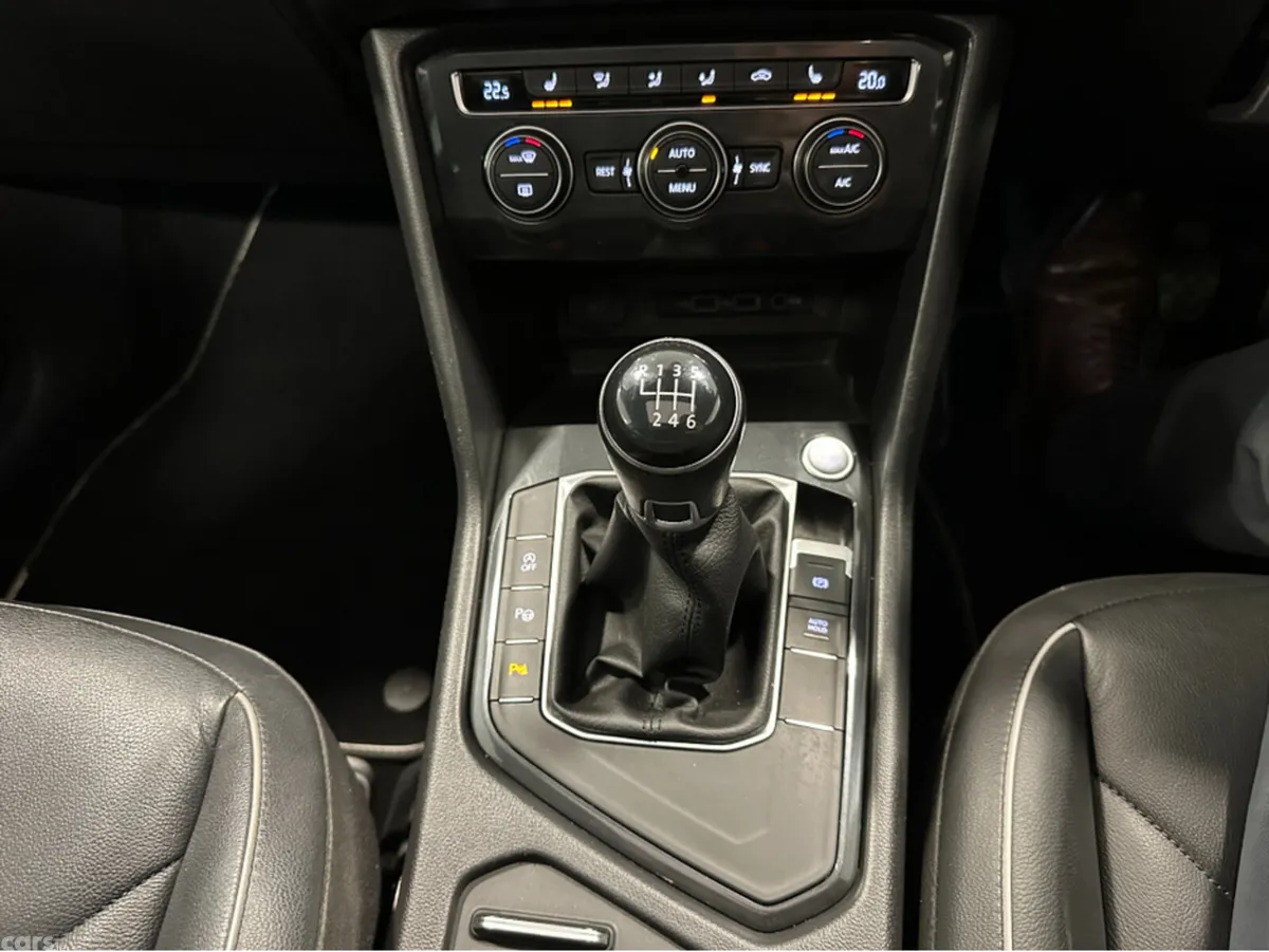 Volkswagen Tiguan Estate, Diesel, 2020, Black