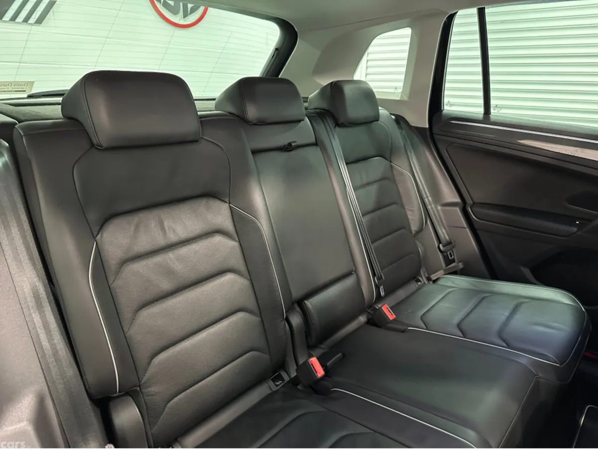 Volkswagen Tiguan Estate, Diesel, 2020, Black