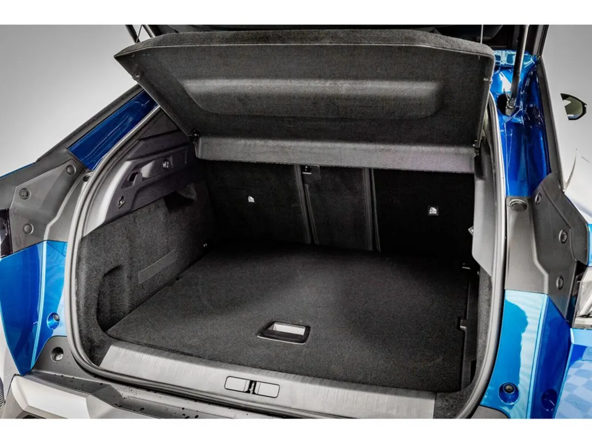 Peugeot 3008 SUV, Petrol Hybrid, 2026, Blue