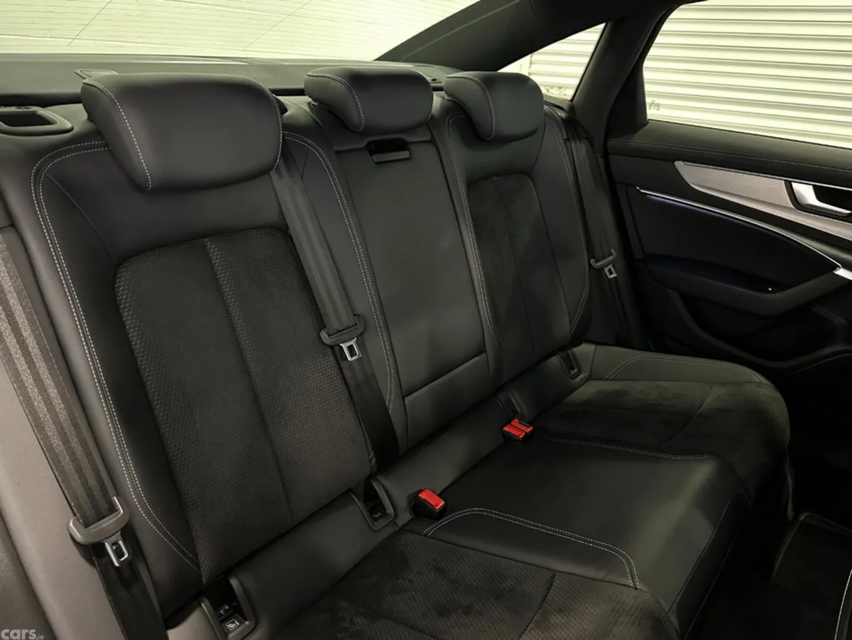 Audi A6 Saloon, Diesel, 2021, Blue