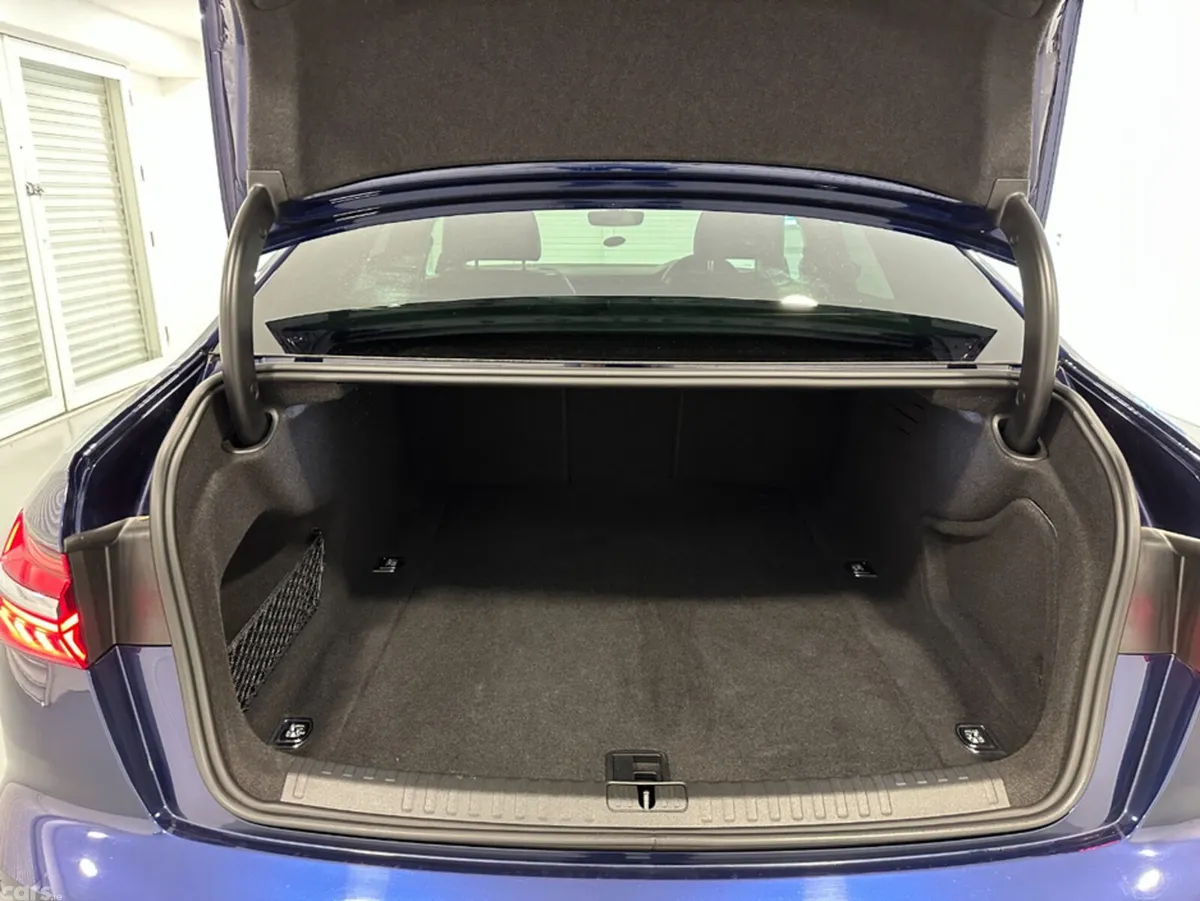 Audi A6 Saloon, Diesel, 2021, Blue