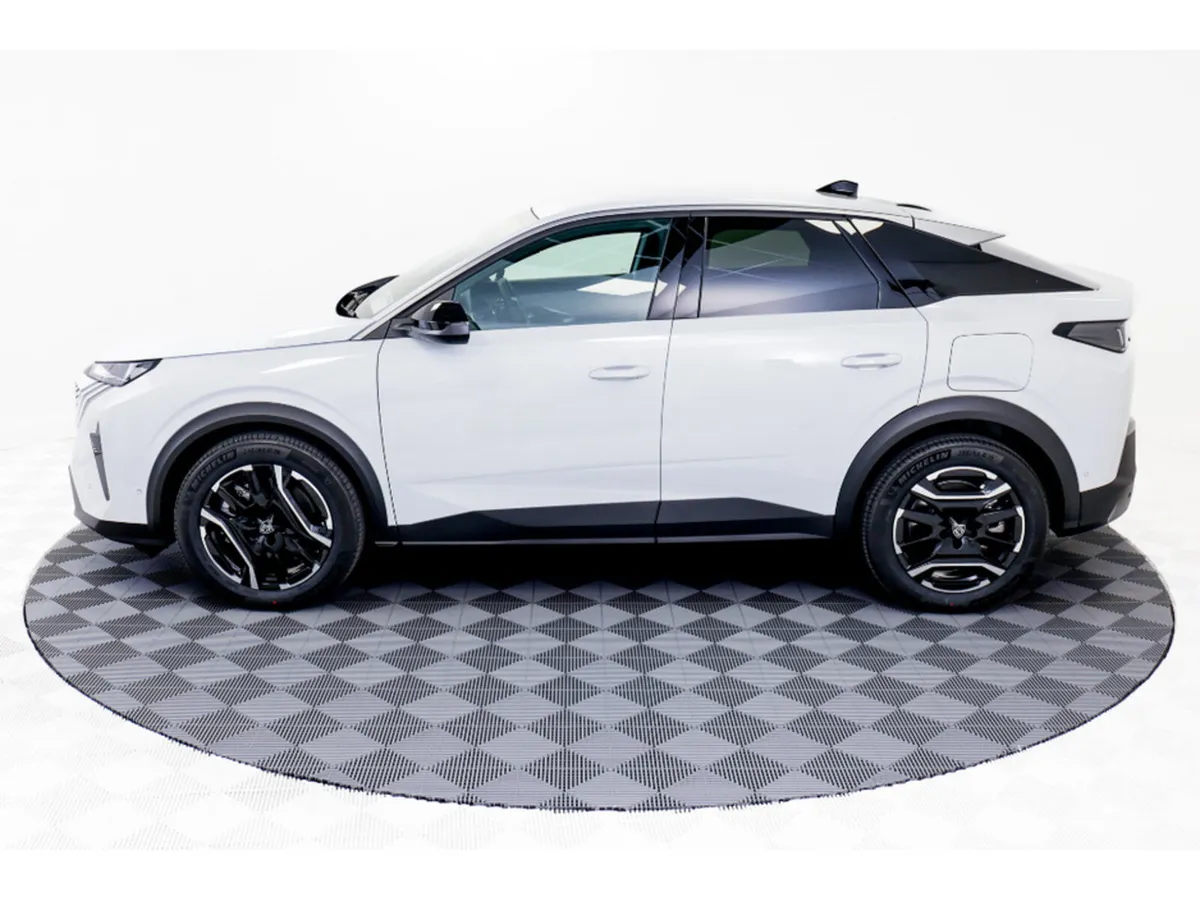 Peugeot 3008 SUV, Electric, 2026, White