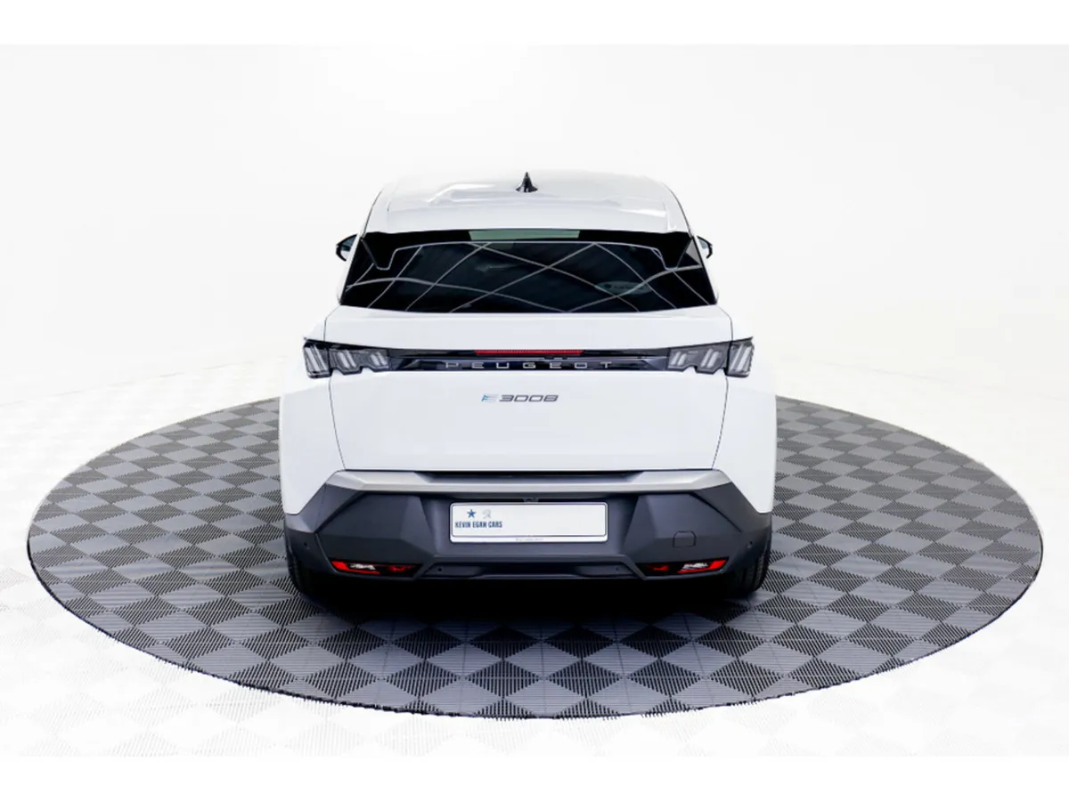 Peugeot 3008 SUV, Electric, 2026, White