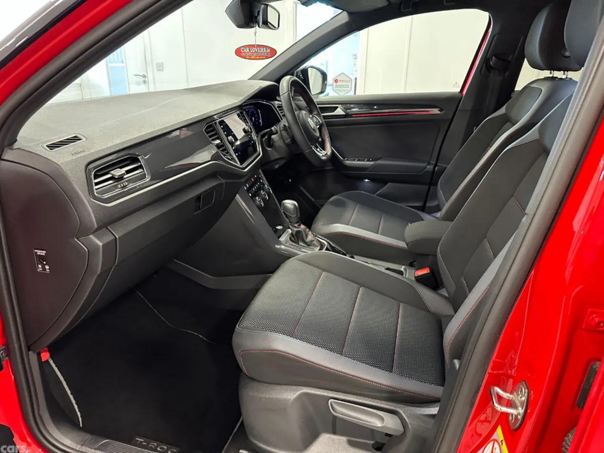 Volkswagen T-Roc SUV, Diesel, 2021, Red